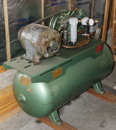 Speedaire 30 Gal Two Stage Air Compressor