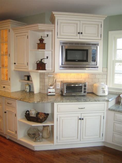 Due to the wide ranging differences in materials and quality, kitchen cabinets cost anywhere from $2,500 to $24,000. Martha Maldonado of Wholesale Kitchen Cabinet Distributors ...
