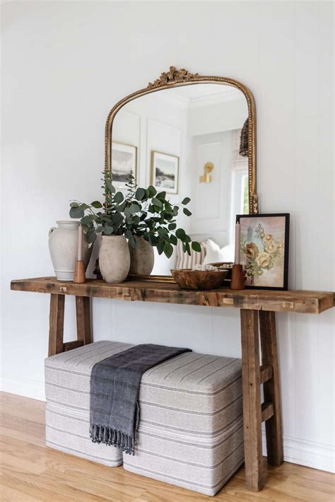 18 Genius Ways To Decorate An Entryway Table