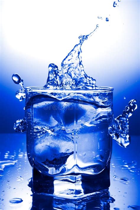 Water Refreshing Royalty Free Stock Images Image 7697899