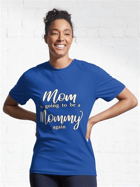 Any lady who is going to be a mother is extremely sensitive and conscious regarding her looks and appearance. 'Adorable Gift for Pregnant Mother - Mom is going to be a ...