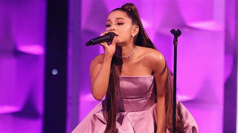 Ariana Grande Hints At An Upcoming Album