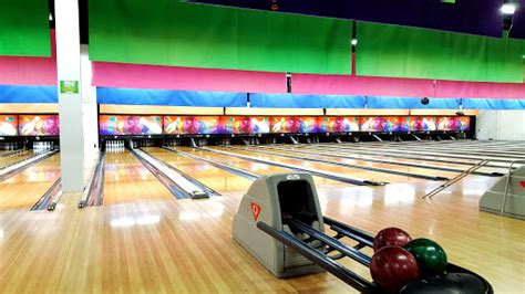 Bowling package with round of glow golf and soda for six or one game of bowling for four at fat cats (up to 57% off). Bowling Alley «Fat Cats Ogden», reviews and photos, 2261 ...