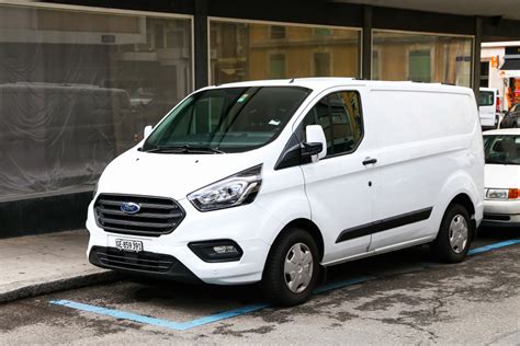 Ford Ev Cargo Van Transit Emotors Introduced Conducir Hd Fleetnewsdaily