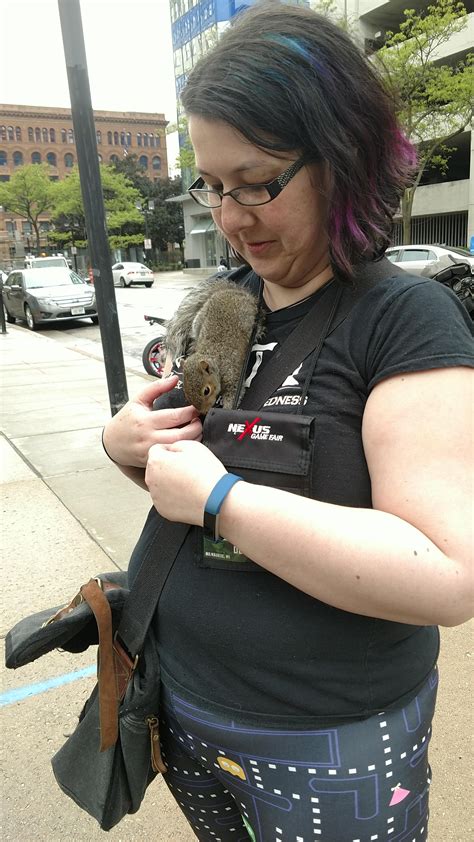 Met A Homeless Gentleman Who Had A Lot Squirrel And He Let Me Hold It Ift Tt 2r9mn1e