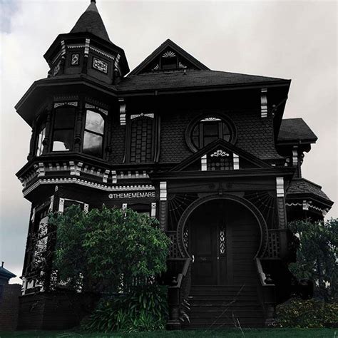 Dream Home Tag Someone 🌙 Dark Home Black House Exterior Witch House