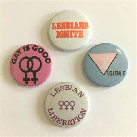 Set Of 4 Vintage Style Lesbian Pride Badges Etsy Uk