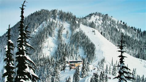 Steep And Deep A Guide To Washingtons Epic Ski Areas Wainnsiders