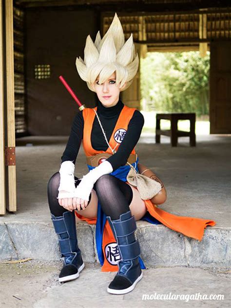 Genderbent Goku From Dragon Ball Cosplay