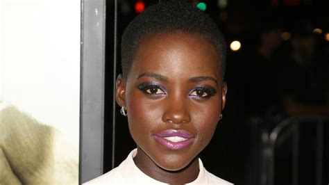 11 Bangin’ Lipstick Colors For Dark Skinned Girls Sheknows