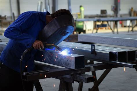 8 Quick Tips To Save Money On Sheet Metal Fabrication