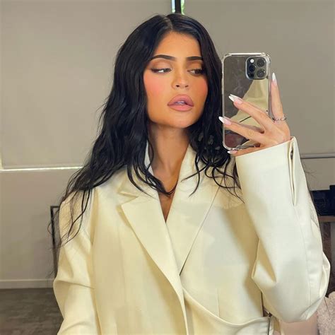 Kylie Jenner Posts Candid Video Getting Breast Milk On Her Shirt While