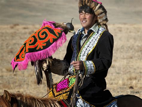 The Flying Tortoise The Nomads Of Mongolia