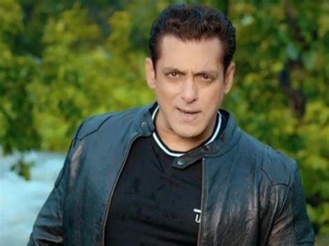 Video Salman Khan Promises 2020 Ka Scene Paltega In Latest Bigg