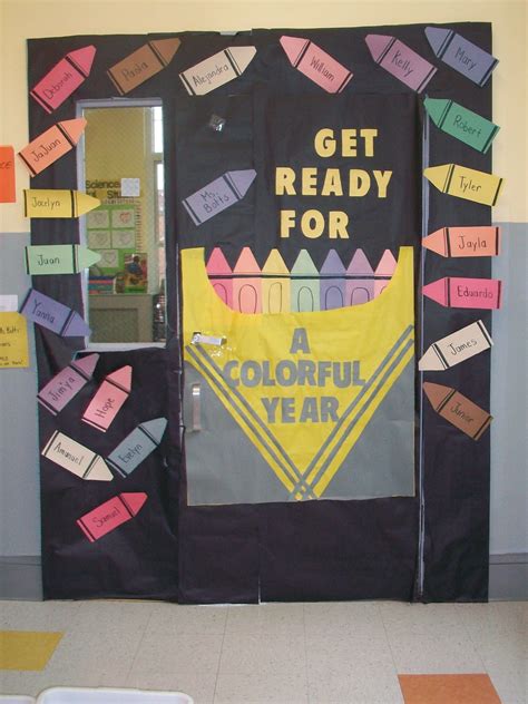 Crayon Door Bulletin Board Ideas Preschool Door Kindergarten School Doors Preschool