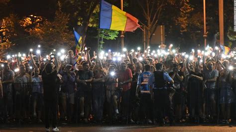 Romania Protests Thousands Rally Against Government For Second Night Cnn