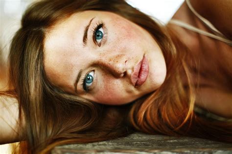 Wallpaper Face Women Long Hair Blue Eyes Brunette Looking At Viewer Freckles Mouth