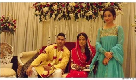 Sadia Khan Wedding Pics With Husband
