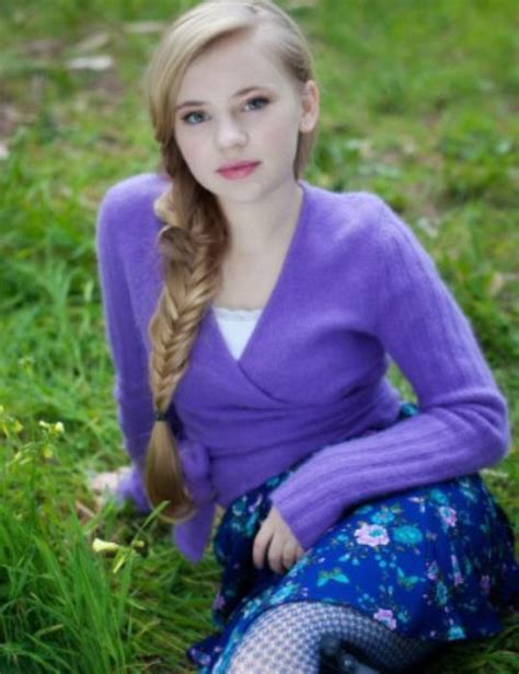 Sierra Mccormick Olive Ant Farm Sitcoms Online Photo Galleries