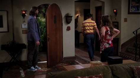 9x03 Big Girls Dont Throw Food Two And A Half Men Image 26112373