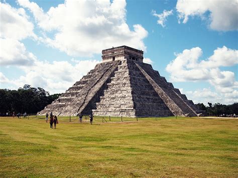 ¿qué Es El Chichén Itzá Resumen — Saber Es Práctico
