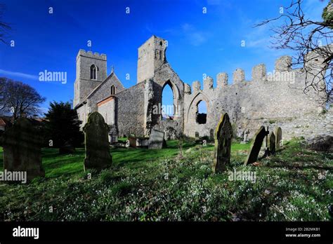 Weybourne Priory England Hi Res Stock Photography And Images Alamy