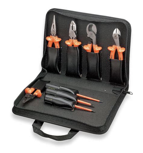 Klein Tools Insulated 8 Total Pcs Insulated Tool Kit 1n04633526