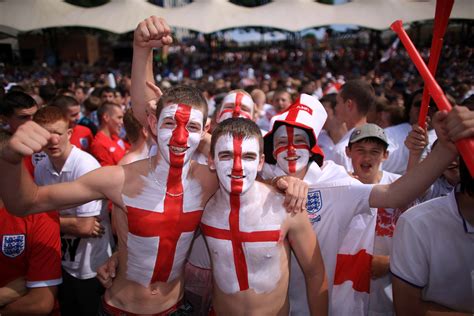 England football fans gather at an irish pub in berlin ahead of the. Humans aren't innately optimistic - unlike England ...