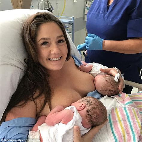 Mother Who Pregnant Twins After Birth Shares What Learned DaftSex HD