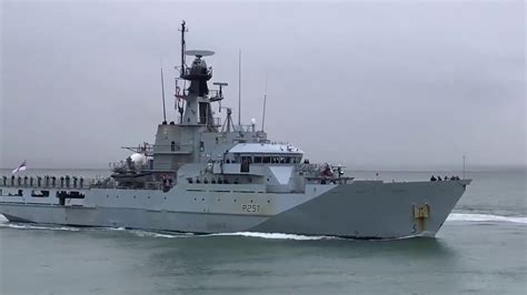 Hms Clyde Returns To Portsmouth To Decommission Youtube