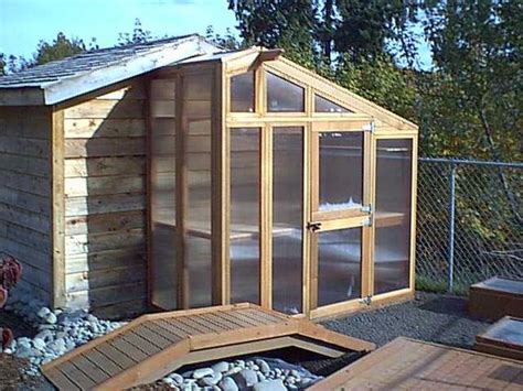 The main function of a greenhouse is to provide light the level of difficulty for building your own greenhouse also depends on these factors. Cheap DIY Greenhouse Projects