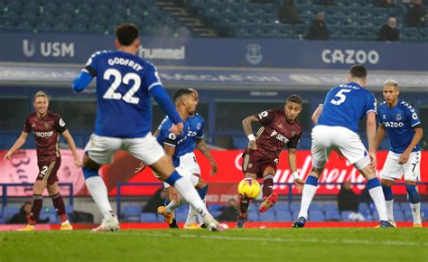 Maybe you would like to learn more about one of these? Leeds Vs Everton - Everton Vs Leeds Live Blues Spurn ...