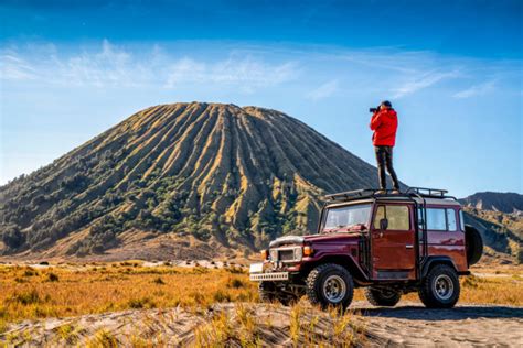 Kawasan Wisata Gunung Bromo Dibuka Kembali Untuk Wisatawan Mulai 28