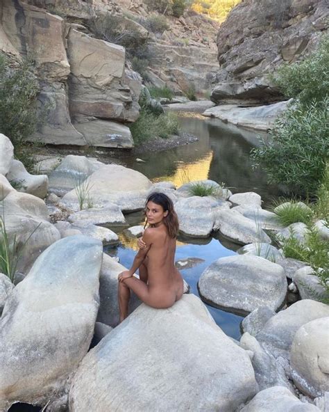 Nathalie Kelley Sexy Almost Naked In Instagram 2020 5