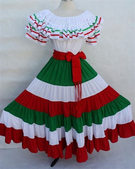 Classic Mexican Dress Womens Fiesta Outfits In 2019 Mexican