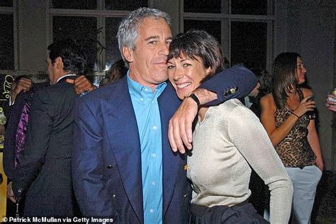 Who is british socialite ghislaine maxwell, jeffrey epstein's longtime partner? Ghislaine Maxwell is ARRESTED in New Hampshire - I Know ...