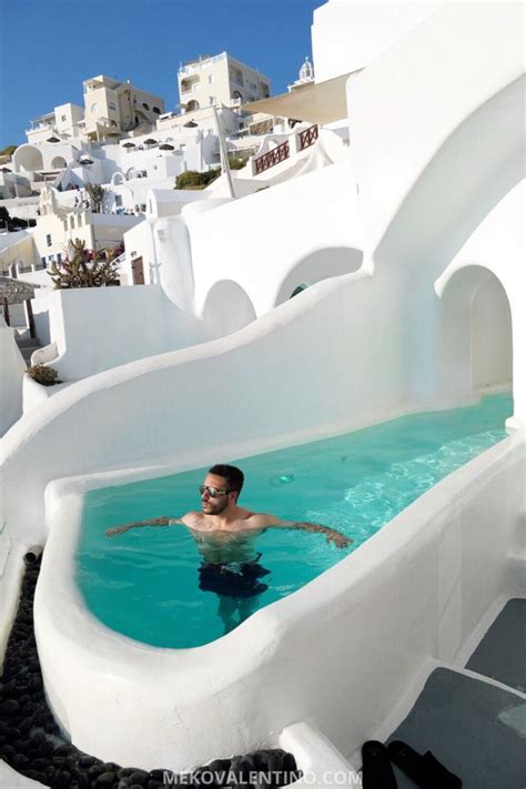 Cave Pool In Santorini Greece In 2020 Santorini Hotels Hotels In