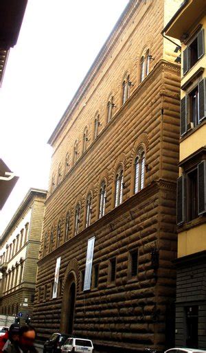 La fondazione palazzo strozzi offre un ricco programma di eventi culturali e mostre dal grande rilievo internazionale. Palazzo Strozzi, Florenz