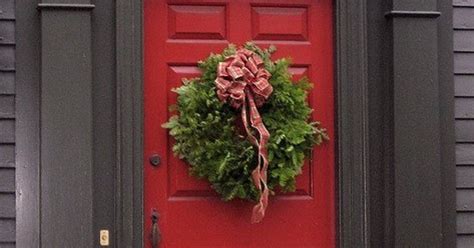 So before we talk about the style and color of your house (more on that in the results), let's talk about you. What Color Should I Paint My Front Door? | Hometalk