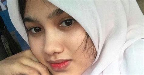 Scandal Video Mesum Tante Girang Doyan Ngecrot Dengan Berondong