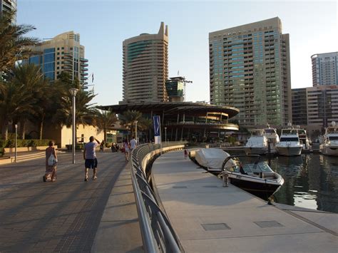Dubai Marina Walk