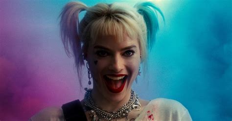 New ‘birds Of Prey Images Show Off Margot Robbies Harley Quinn