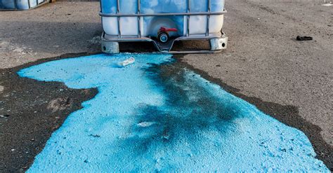 Chemical Spill Cleanup Cleaning And Maintenance Management