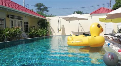 Barefeet Naturist Resort Bangkok 2020 Updated Deals ₹3147 Hd Photos And Reviews