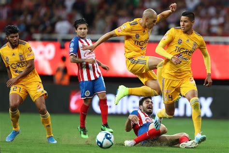 Sigue de cerca cada jugada de los partidos locales ¡contrata hoy mismo! Tigres vs Chivas- Liga MX Watch Live Online Info, Preview ...