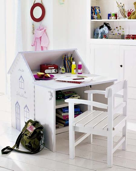 Browse the user profile and get inspired. HOME DZINE Home DIY | DIY house-shaped desk for little girl