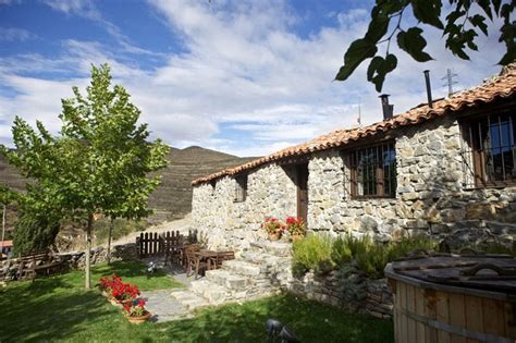 Pasear sin prisas, olvidar los relojes, disfrutar. Casas Rurales en La Rioja