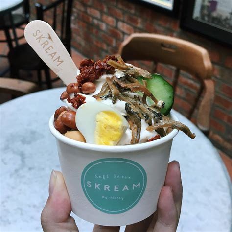 But the icing on the cake (sambal on the rice?) may be the nasi lemak condoms made by malaysian contraceptive maker karex. Nasi Lemak Ice-Cream Sundae Is Now A Thing - EatBook.sg