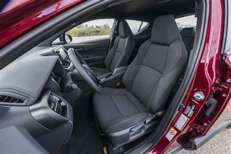 2018 Toyota C Hr Front Interior Seats Motor Trend En Español