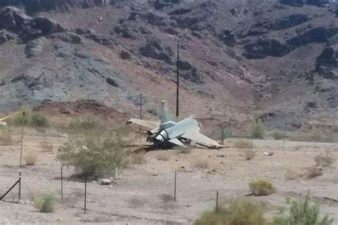 Air Force F 16 Fighter Crashes In Arizona Pilot Ejects Safely